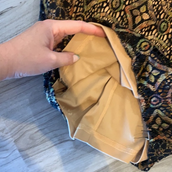 Gorgeous space due lace dress - Picture 3 of 7